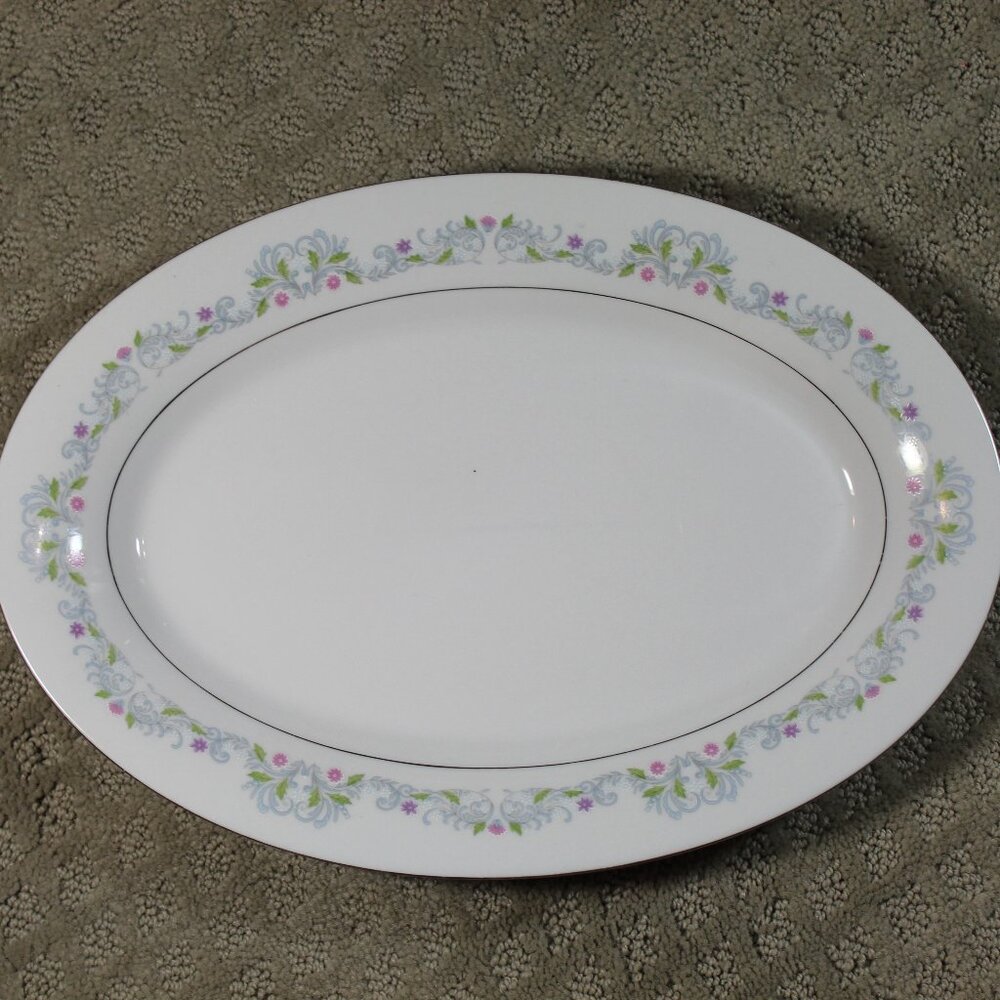 Crown Ming Fine China Jian Shiang Windsor 14" X 10" Serving Platter